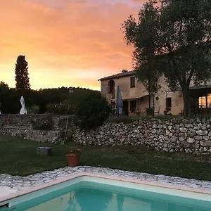 ** Couette-café La Canonica Di San Michele Italie